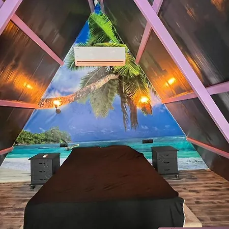 Hidden Paradise Garden Вилла *